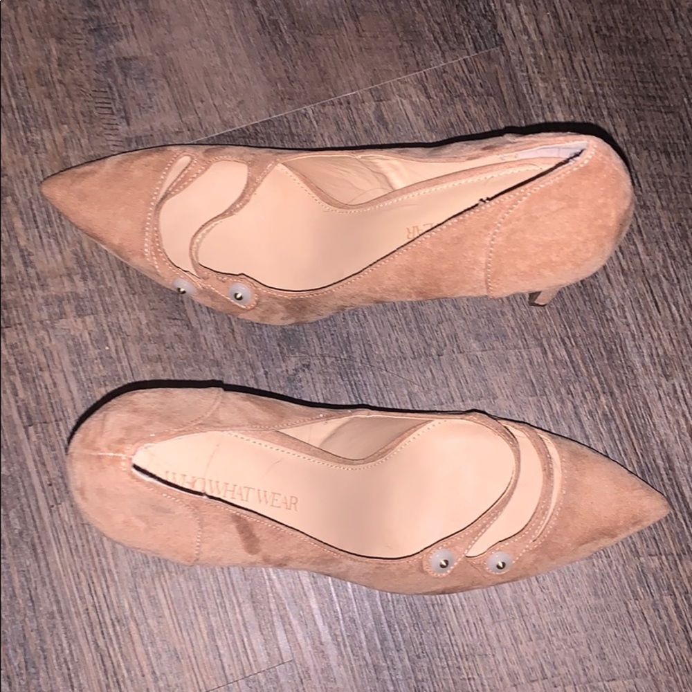 Heels - Picture 2 of 3